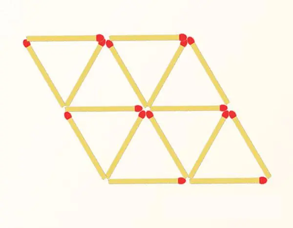 Убрать 4 спички в геометрической фигуре